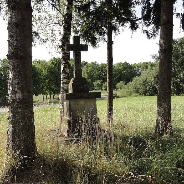 Photo de Église fortifiée de Saint-Pierrevillers